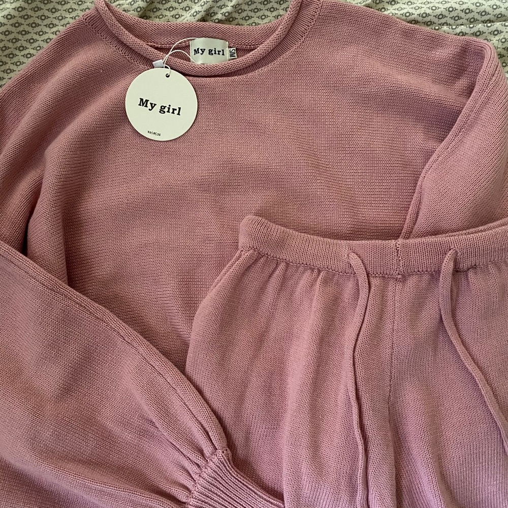 Verge Girl Knit Set (TOP AND BOTTOM)